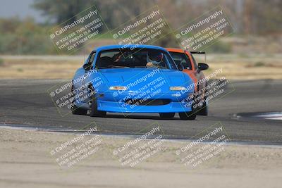 media/Sep-20-2025-Extreme Speed (Sat) [[1fcc23683c]]/Orange (Mid Intermediate)/Session 1 (Sunset)/